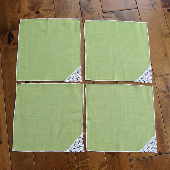 Vintage Green Crochet Lace Napkins Set of 4 Square Kitchen Dining Napkins - Picture 3 of 7